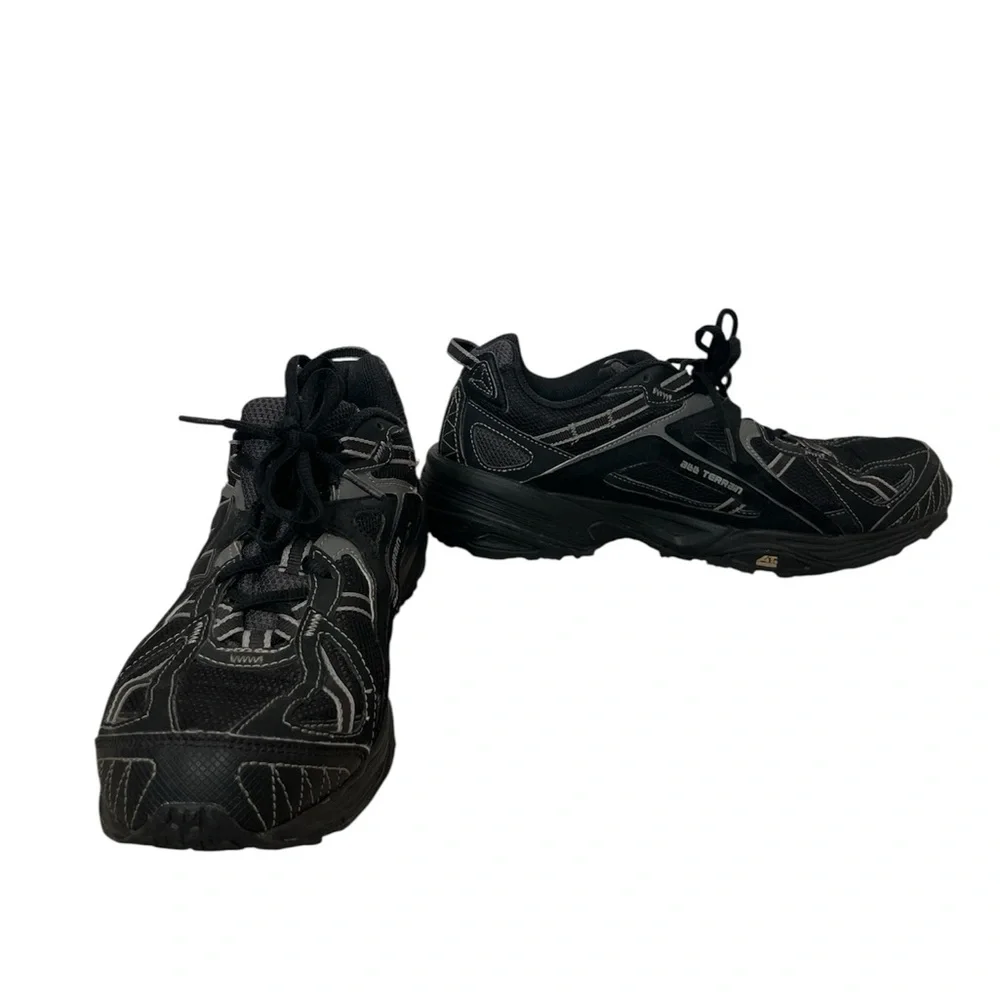 New Balance Men's All Terrain Black Athletic Shoes Size: 10